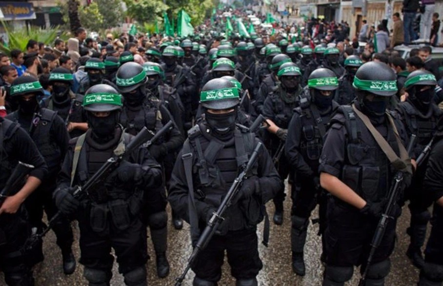 Pictured: The Hamas terrorist military wing. Starrmer and Labour want to recognise Palestine as a state.