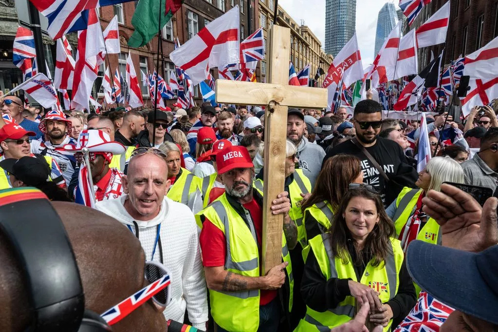 Unite the Kingdom rally supporters.